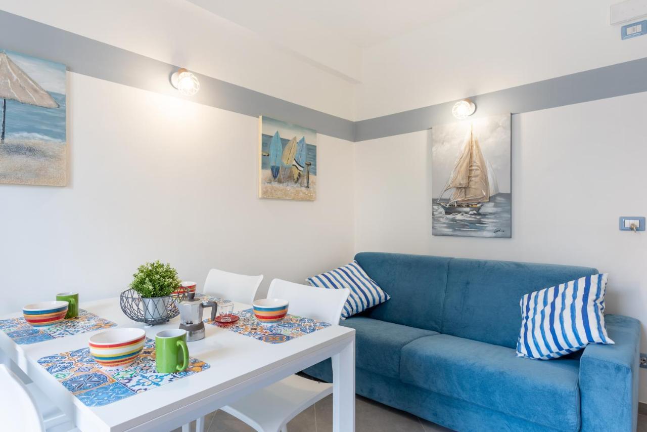 La Casa Di Tobia & Little Paradise Beach Apartments جيارديني ناكسوس المظهر الخارجي الصورة